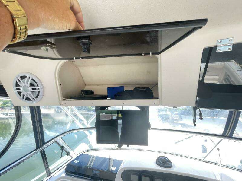 BrayKin 33ft Grady White Yacht For Sale