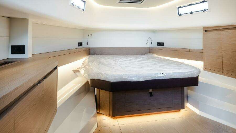 AVAILABLE NOW 43ft Pardo Yachts Yacht For Sale AVAILABLE NOW 43ft Pardo Yachts Yacht For Sale