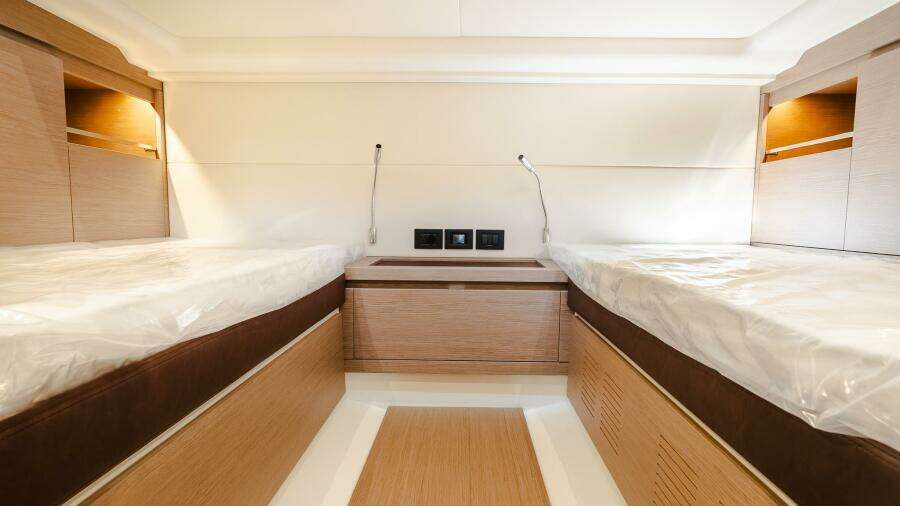 AVAILABLE NOW 43ft Pardo Yachts Yacht For Sale AVAILABLE NOW 43ft Pardo Yachts Yacht For Sale