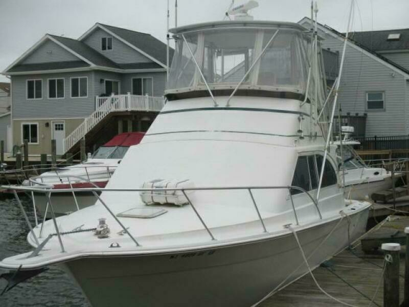 1997 Egg Harbor Golden Egg 35