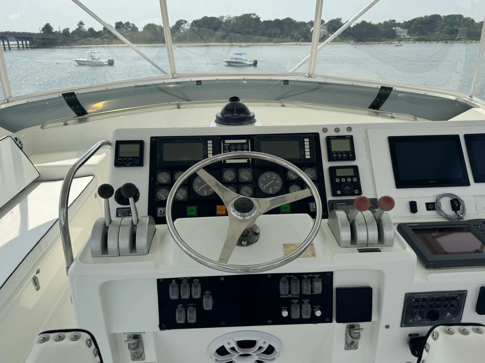 1994 Hatteras 54 Yacht
