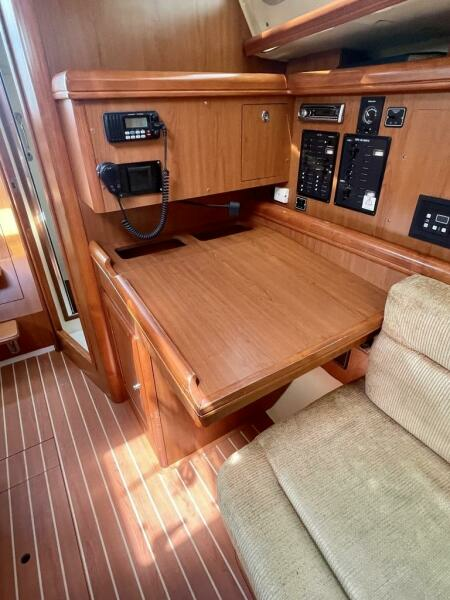 ANDIAMO 36ft Hunter Yacht For Sale