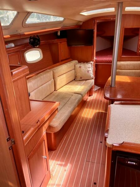 ANDIAMO 36ft Hunter Yacht For Sale