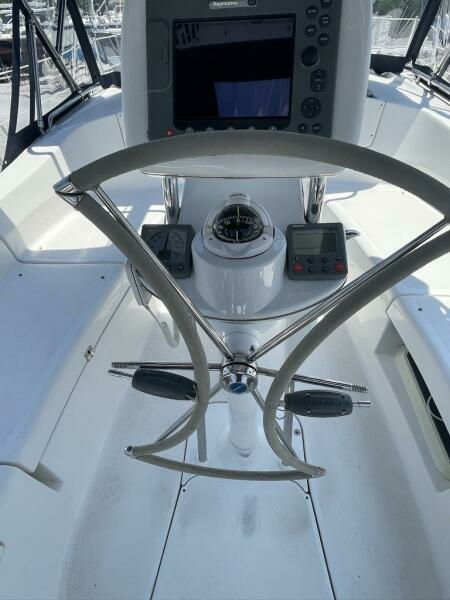 ANDIAMO 36ft Hunter Yacht For Sale