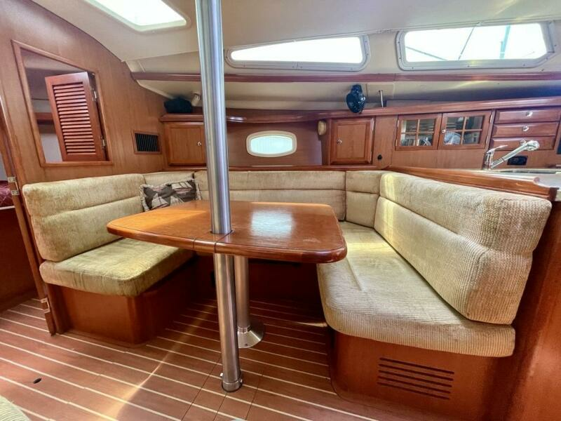 ANDIAMO 36ft Hunter Yacht For Sale