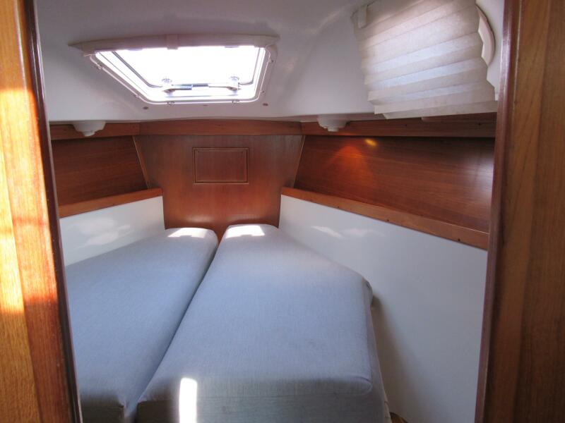 2001 Catalina 310
