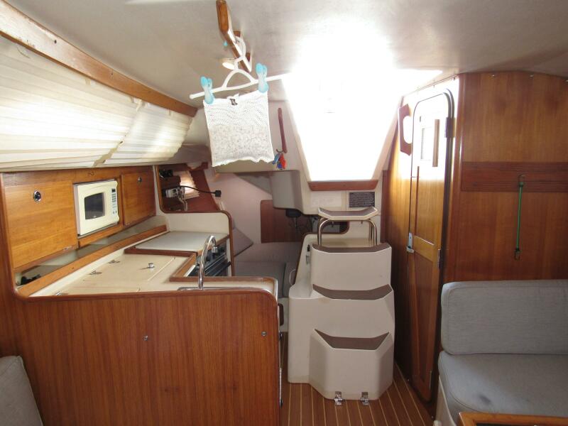 2001 Catalina 310