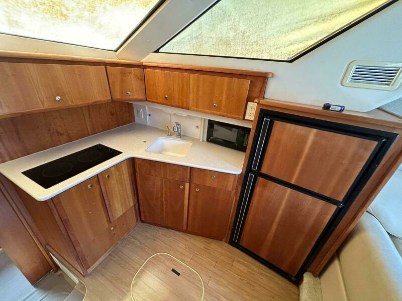 Cecelia 35ft Silverton Yacht For Sale