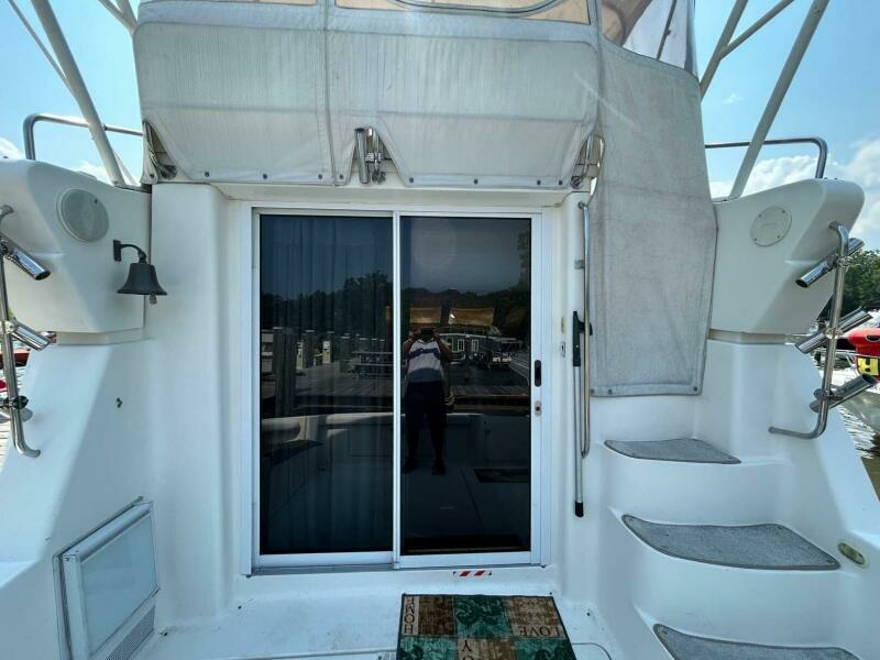 Cecelia 35ft Silverton Yacht For Sale
