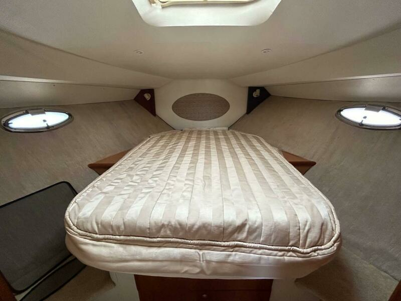 Cecelia 35ft Silverton Yacht For Sale