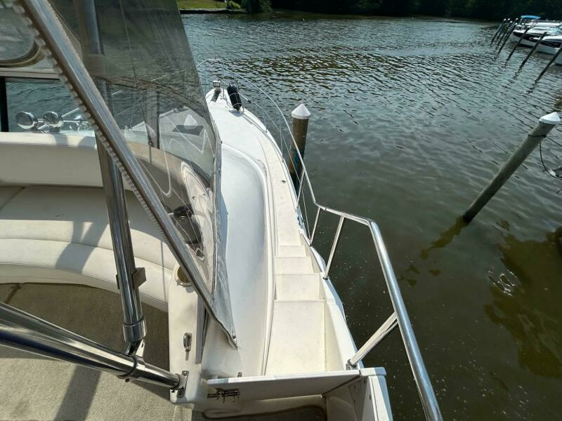 Cecelia 35ft Silverton Yacht For Sale