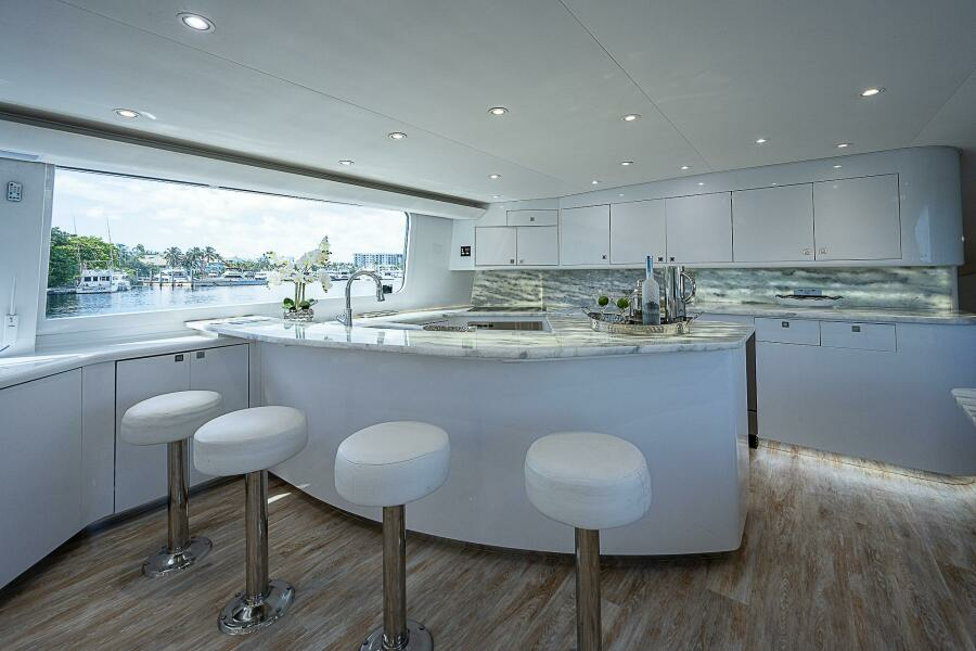 COURTNEY ANNE 80ft Donzi Yacht For Sale