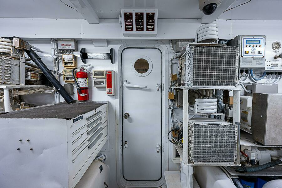 COURTNEY ANNE 80ft Donzi Yacht For Sale