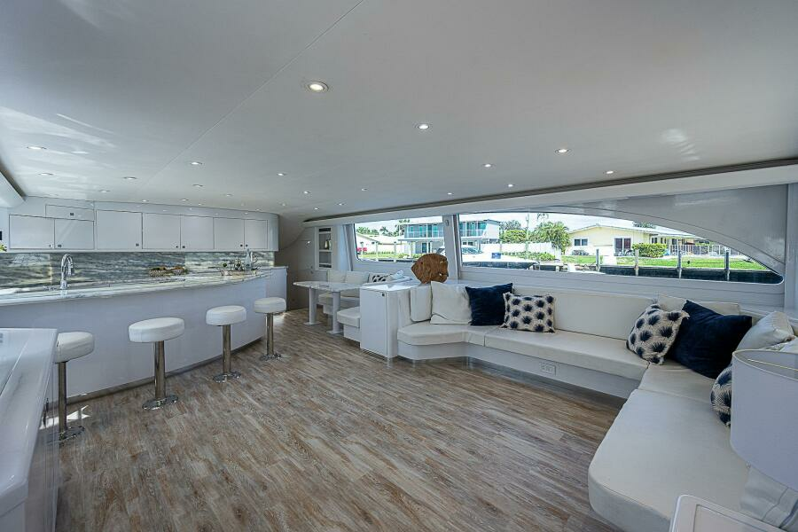 COURTNEY ANNE 80ft Donzi Yacht For Sale