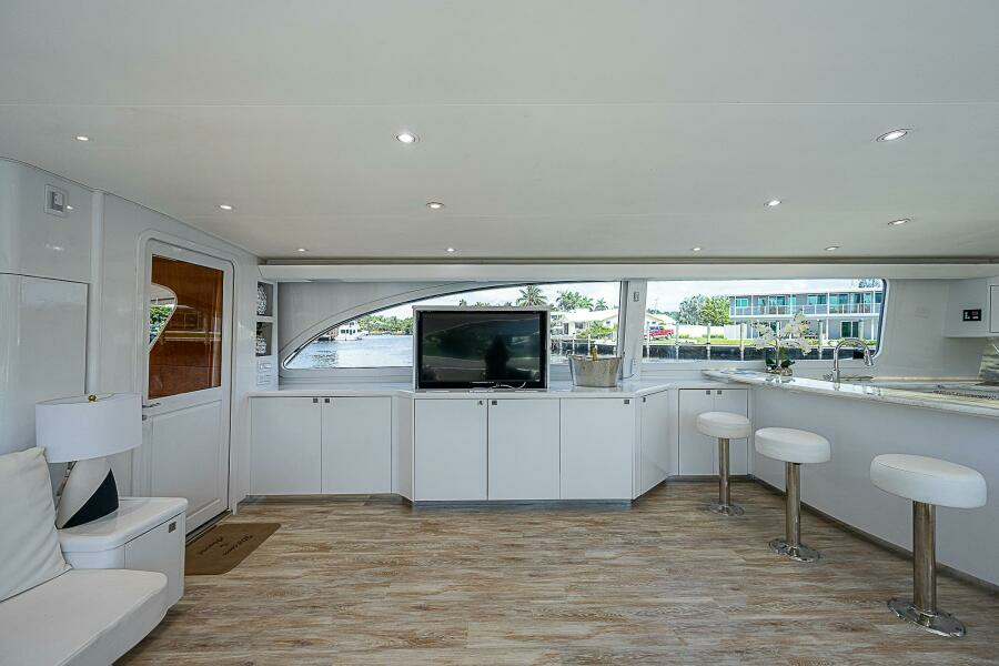 COURTNEY ANNE 80ft Donzi Yacht For Sale