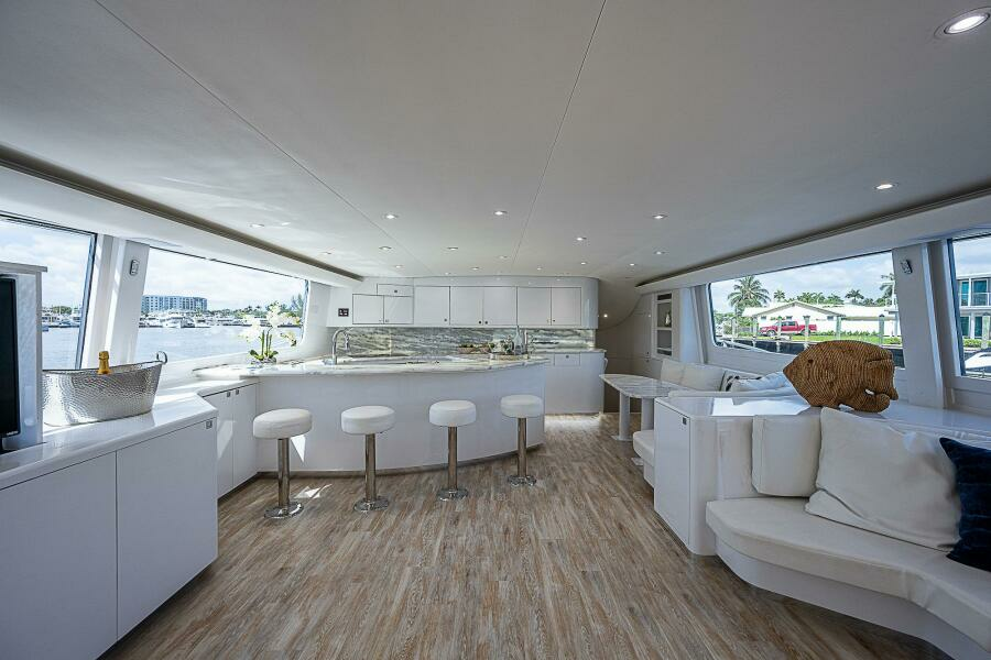 COURTNEY ANNE 80ft Donzi Yacht For Sale