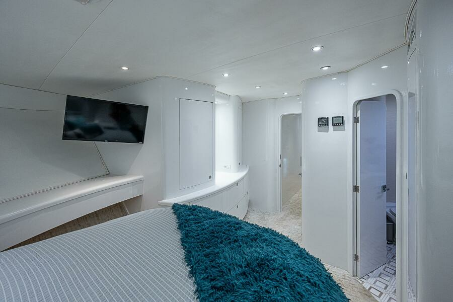 COURTNEY ANNE 80ft Donzi Yacht For Sale