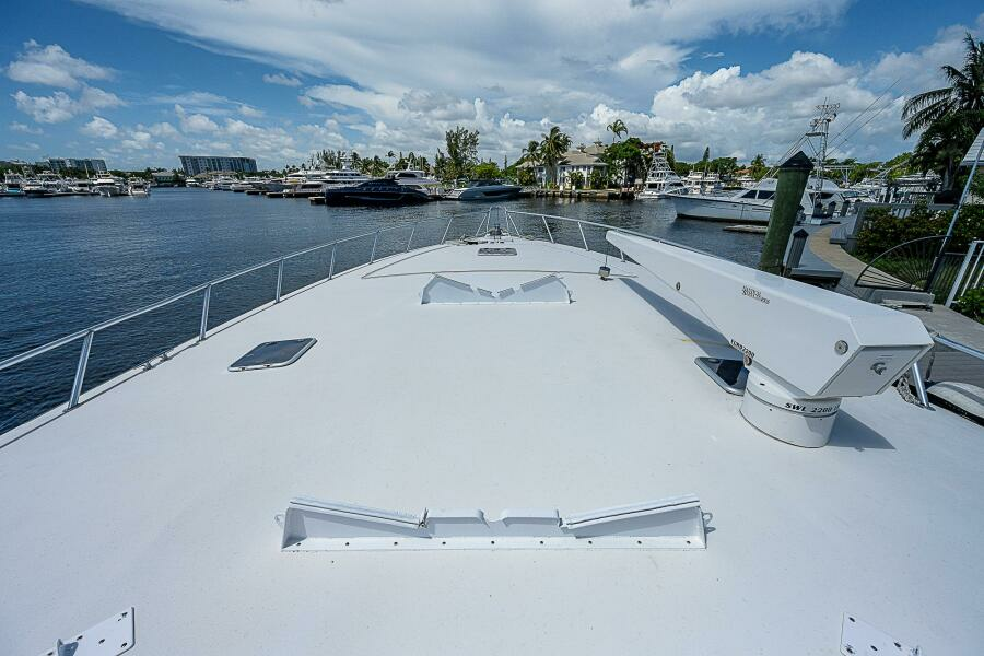 COURTNEY ANNE 80ft Donzi Yacht For Sale