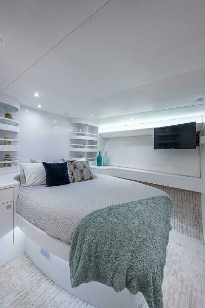 COURTNEY ANNE 80ft Donzi Yacht For Sale