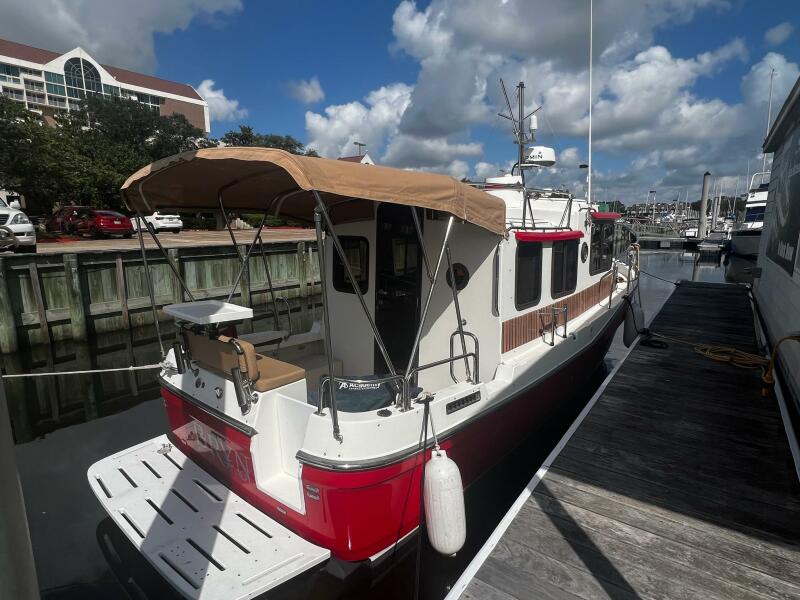 2008 Ranger Tugs R-25