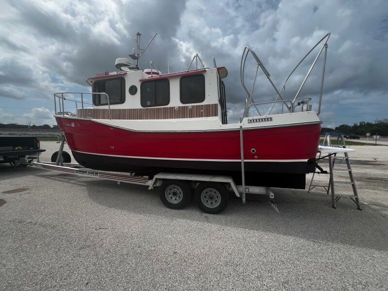 2008 Ranger Tugs R-25