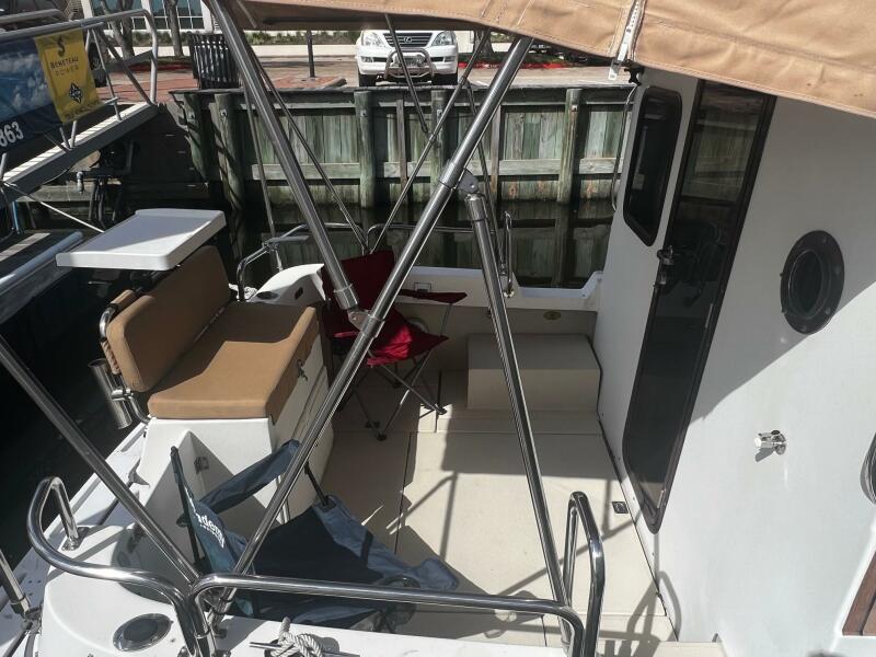 2008 Ranger Tugs R-25
