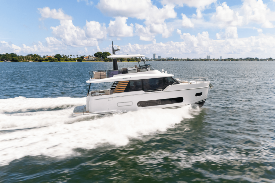60ft Azimut Yacht For Sale