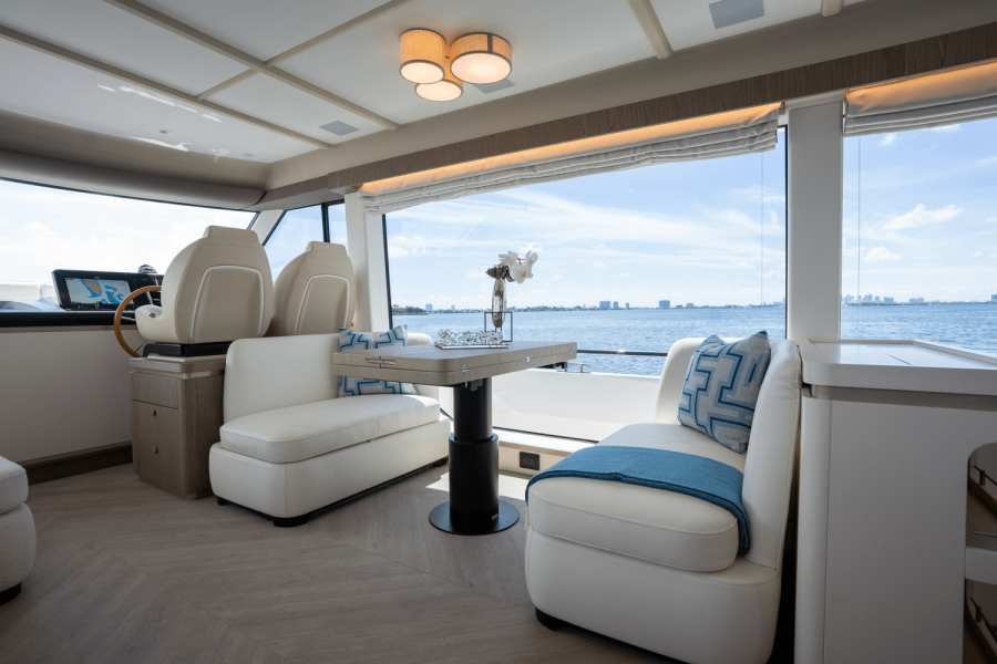60ft Azimut Yacht For Sale