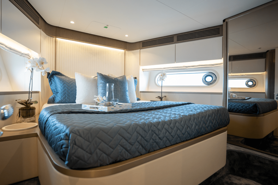 60ft Azimut Yacht For Sale
