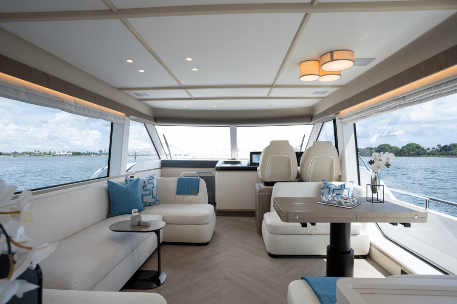 60ft Azimut Yacht For Sale