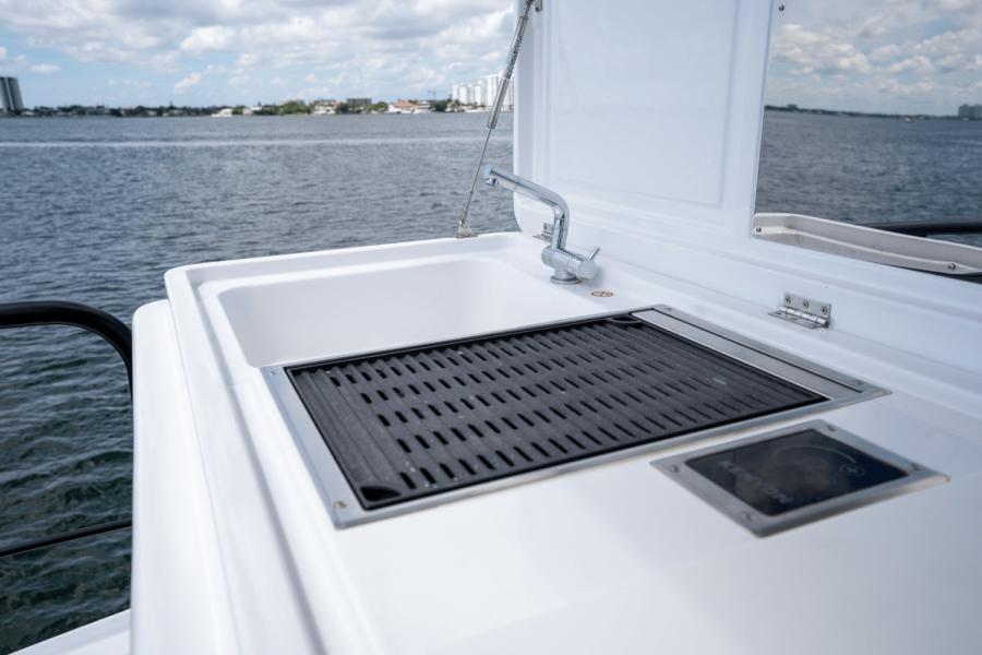 60ft Azimut Yacht For Sale