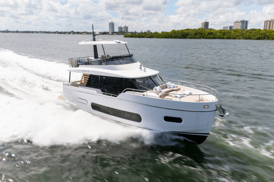 60ft Azimut Yacht For Sale