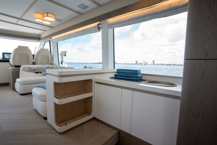 60ft Azimut Yacht For Sale