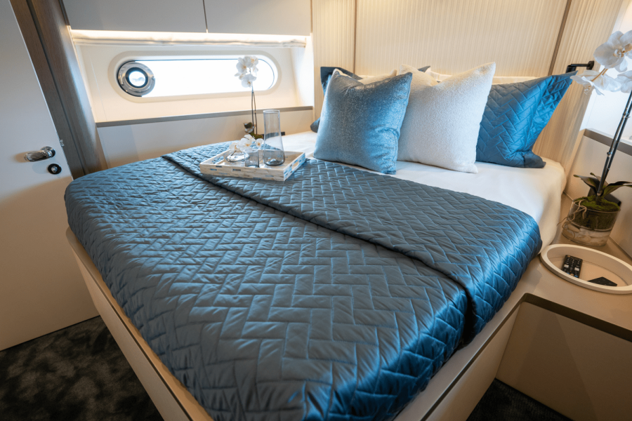 60ft Azimut Yacht For Sale