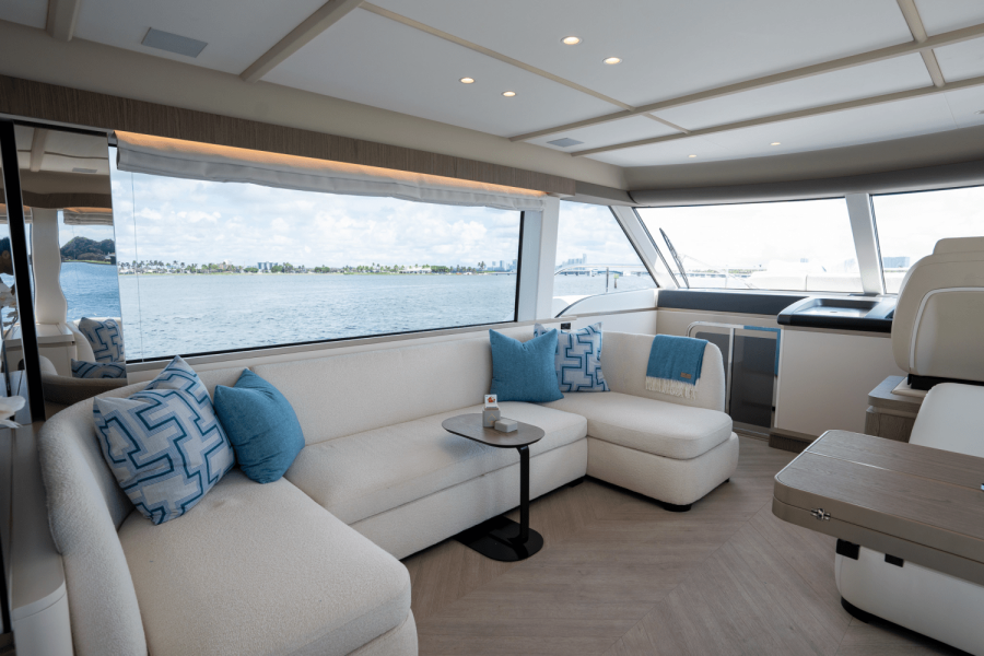 60ft Azimut Yacht For Sale