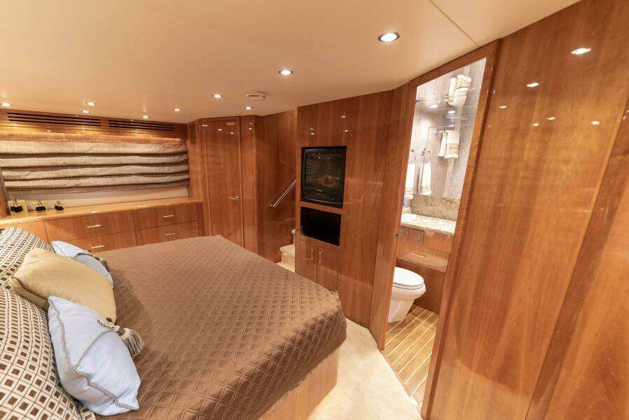 SONORA 72ft Hatteras Yacht For Sale SONORA 72ft Hatteras Yacht For Sale