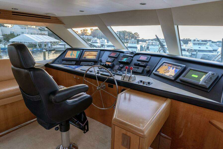 SONORA 72ft Hatteras Yacht For Sale