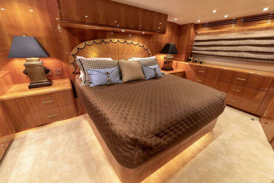 SONORA 72ft Hatteras Yacht For Sale