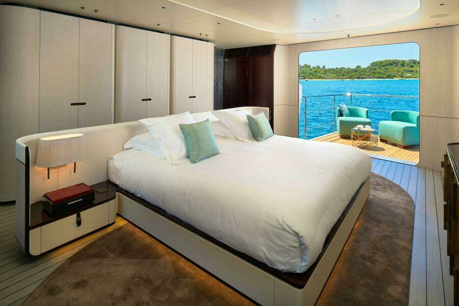 HEED 114ft Azimut Yacht For Sale