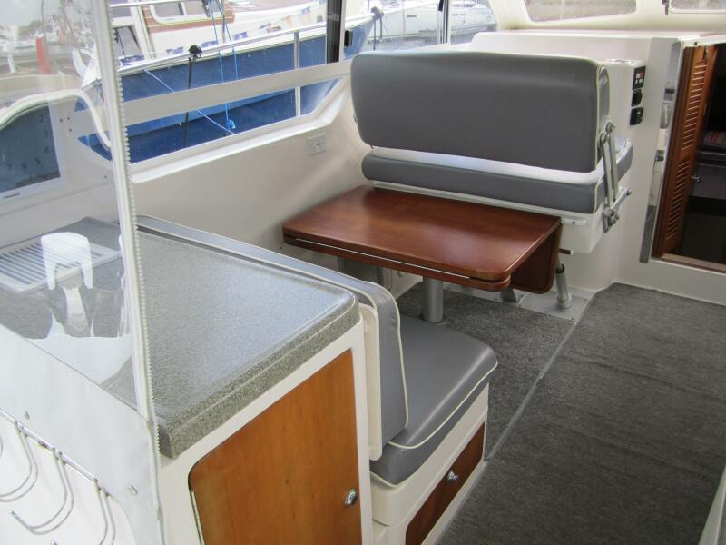 2005 True North 33