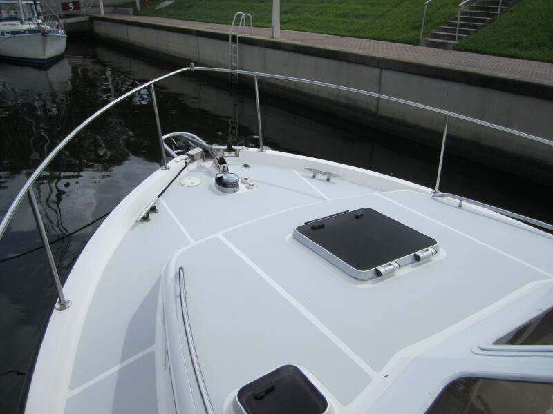 2005 True North 33
