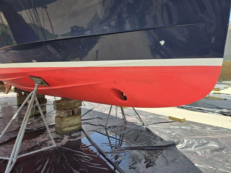 2005 True North 33