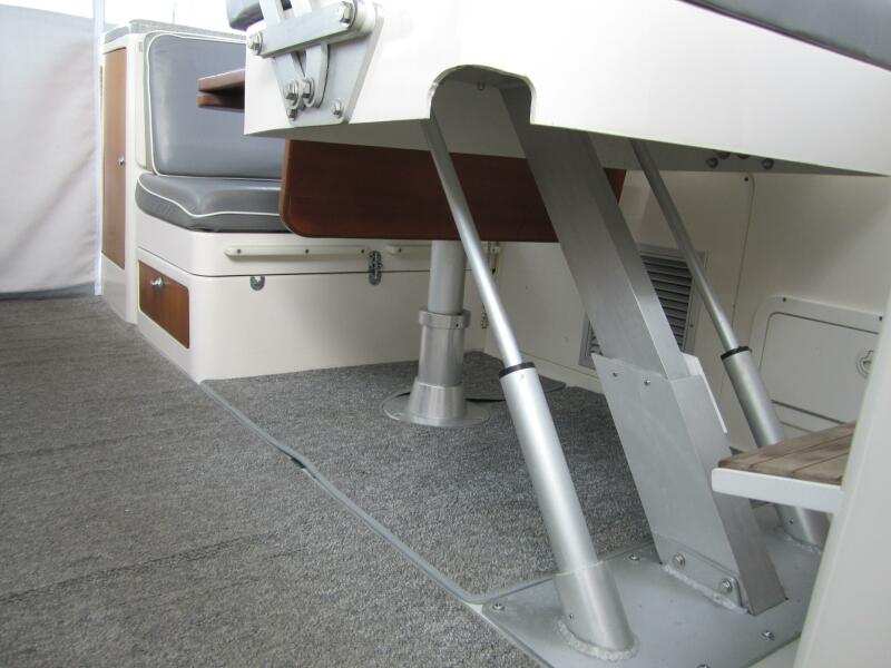 2005 True North 33
