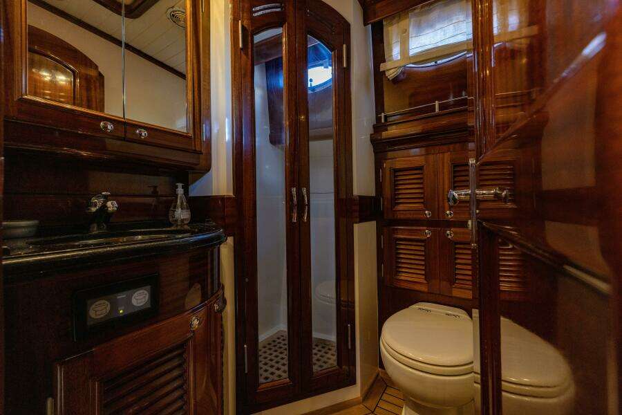 HOLLY ANN 64ft Vicem Yacht For Sale