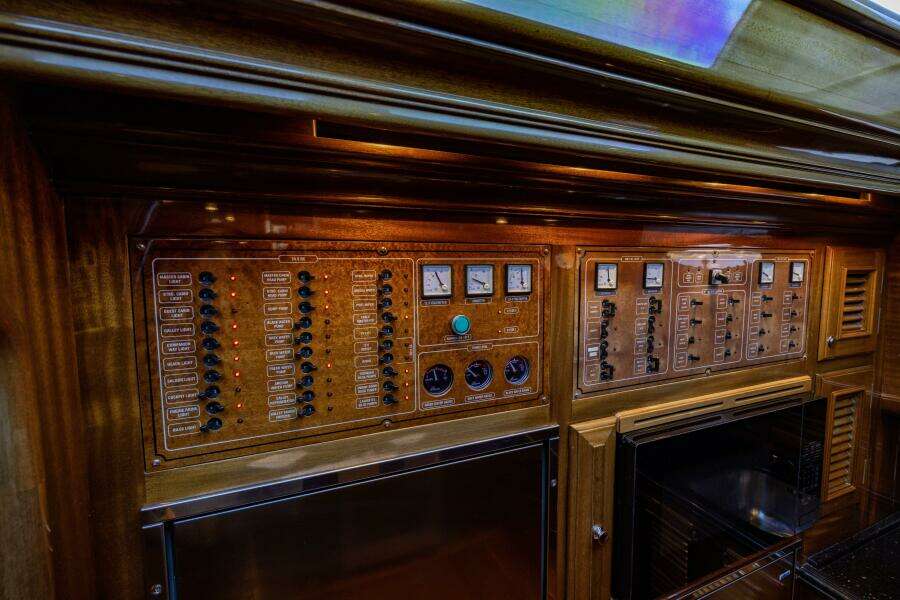 HOLLY ANN 64ft Vicem Yacht For Sale