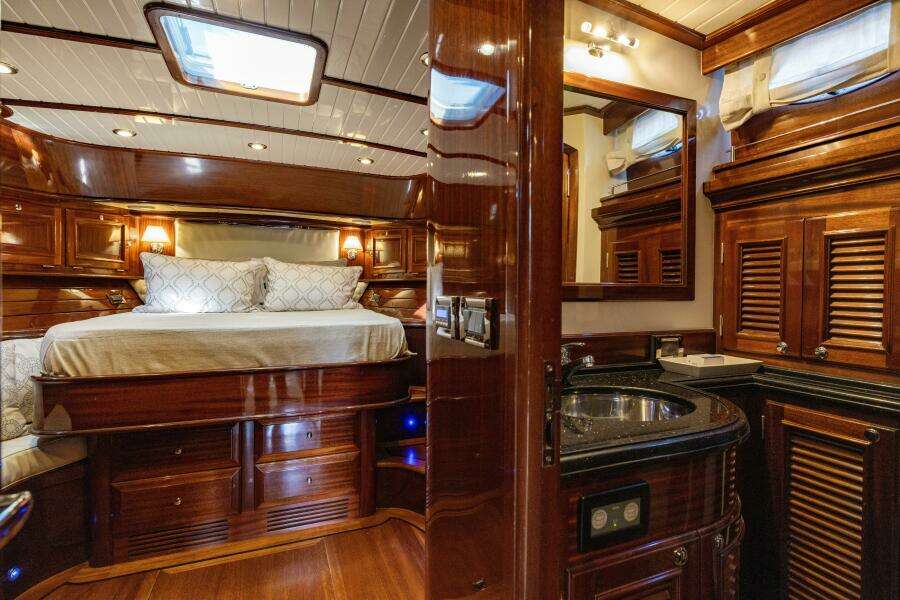 HOLLY ANN 64ft Vicem Yacht For Sale