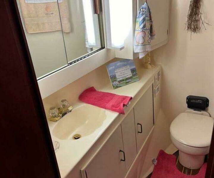 44ft Ocean Yachts Yacht For Sale