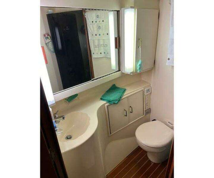 44ft Ocean Yachts Yacht For Sale