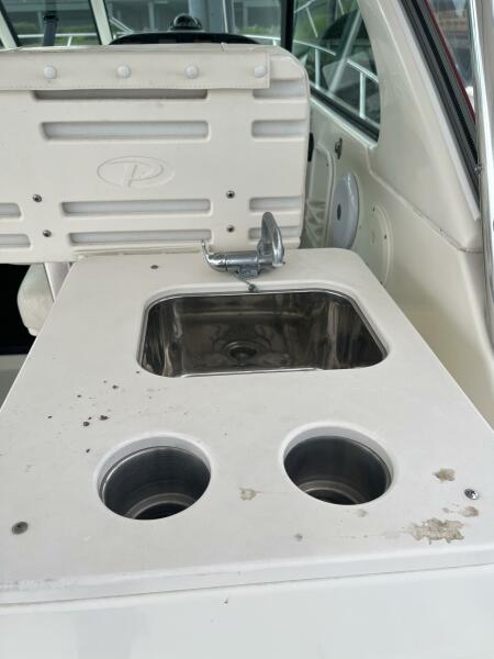 2006 Pursuit 3370 Offshore