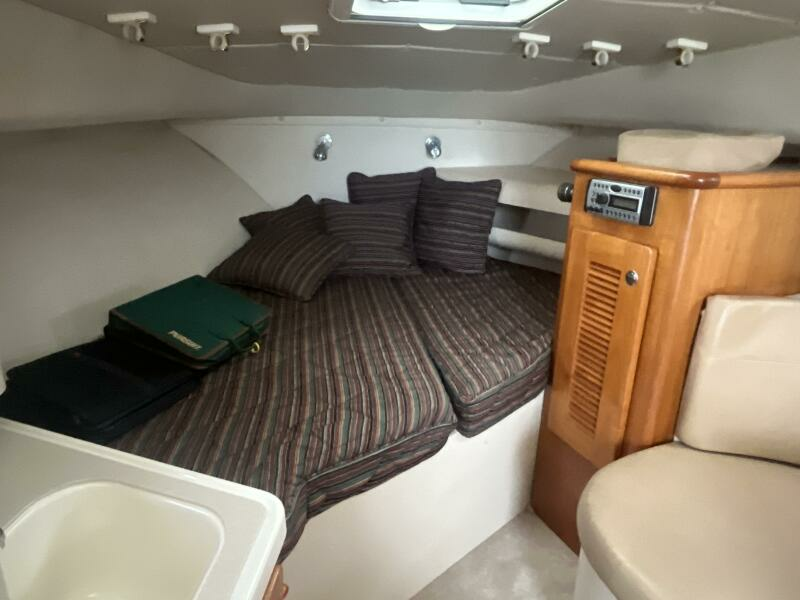 33ft Pursuit Yacht For Sale